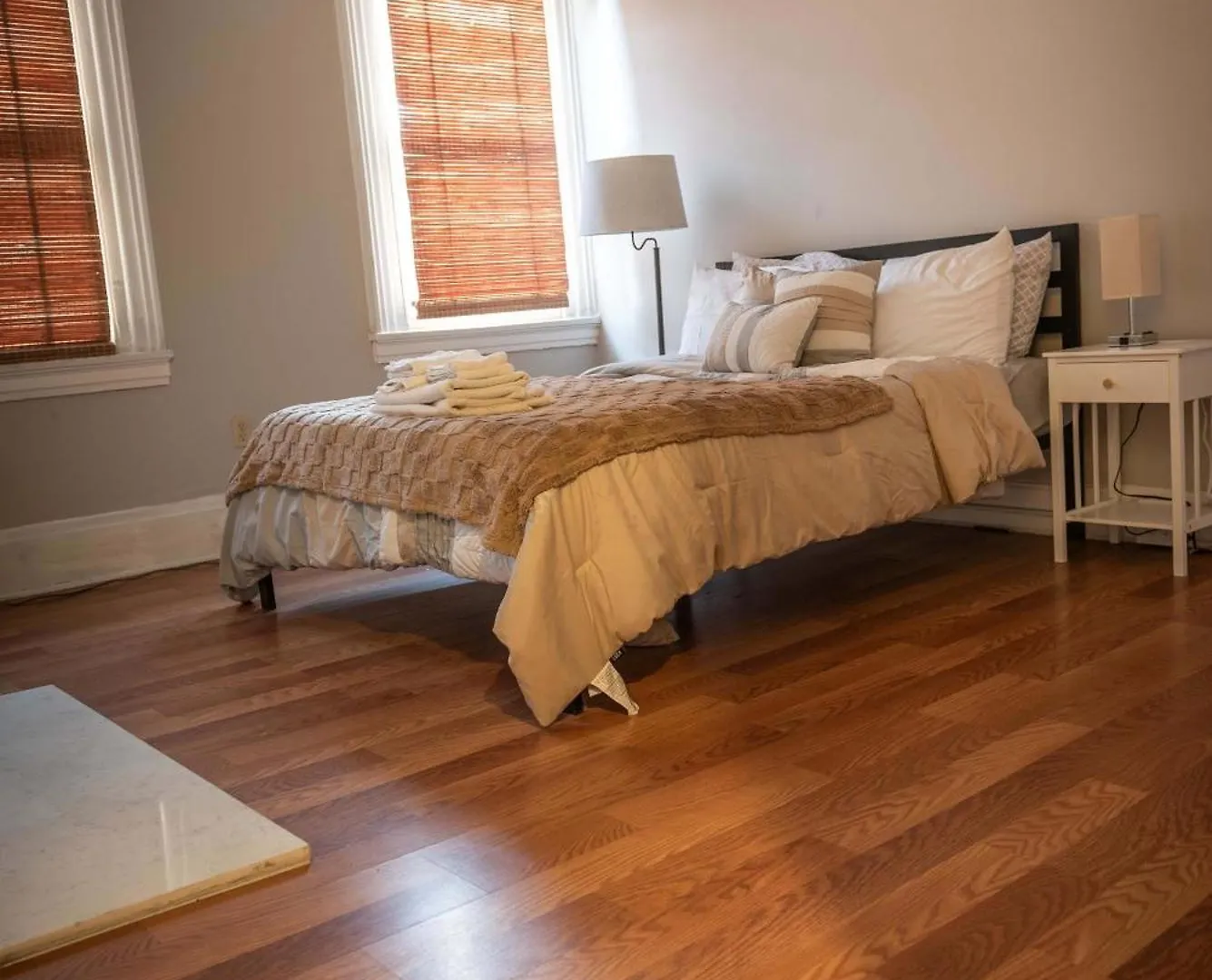 Beautiful 3-Bed Home W Parking Near Agh Pittsburgh